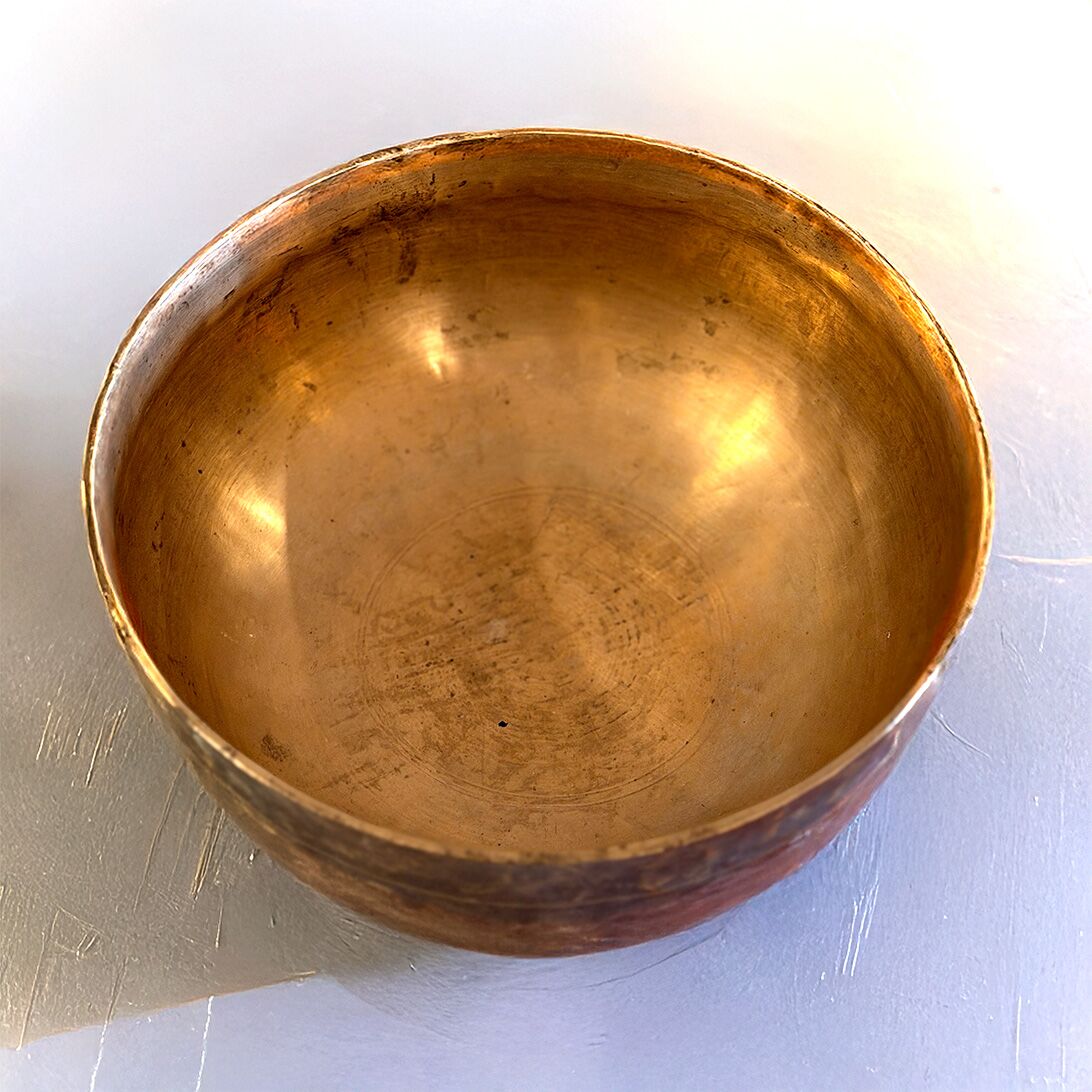 Antique Ramgandhi Bowl – 34cm - Image 2