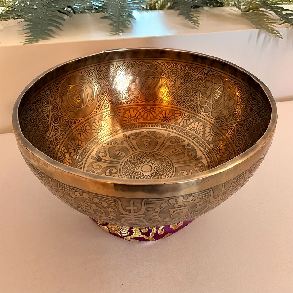 Large Etched Bowl with Seven Chakra Symbols Tibetan - 39cm - Image 5